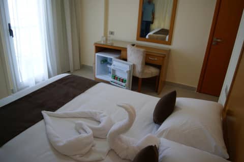Palm Inn Hotel Hurghada — human
