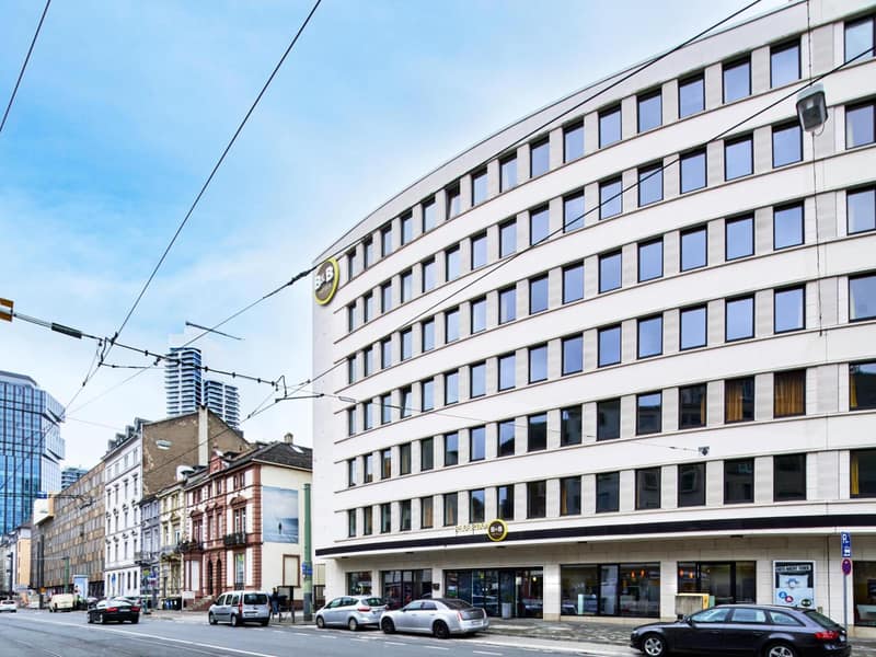 B&B HOTEL Frankfurt-Hbf — building