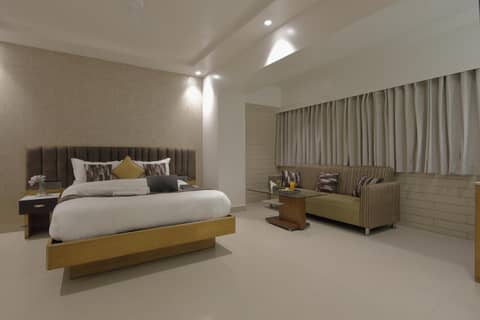 Hotel Ariana Residency — photo 4