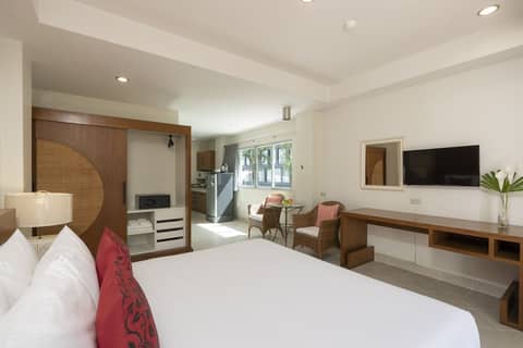 Bella Villa Pattaya 3rd Road — photo 5