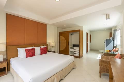 Bella Villa Pattaya 3rd Road — photo 7