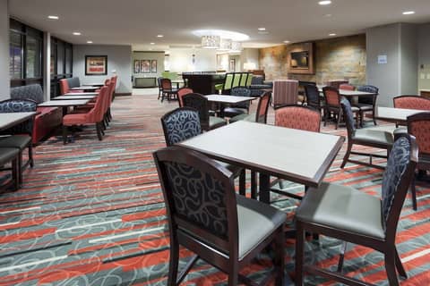 Holiday Inn Express & Suites Bloomington - MPLS Arpt Area W by IHG — photo 8