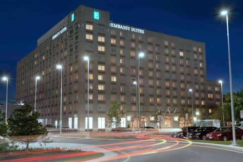 Embassy Suites Boston at Logan Airport — photo 9