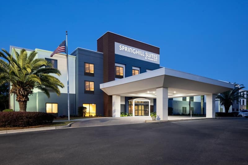 SpringHill Suites by Marriott Savannah I-95 South — building