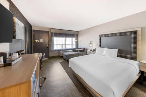 Aiden by Best Western South Reno — photo 9