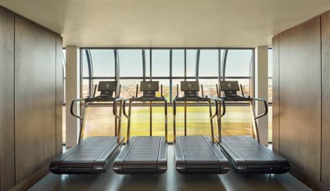 Jumeirah Carlton Tower London — fitness center