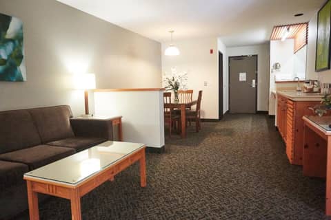Radisson Hotel Portland Airport — photo 4