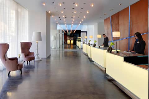 Radisson Blu Aqua Hotel, Chicago — photo 2