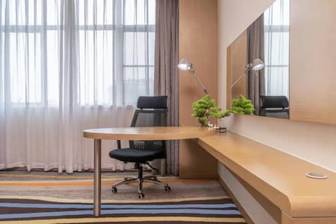 City Holiday Hotel Guangzhou Baiyun Airport-Free Shuttles During the 140th Canton Fair — photo 2
