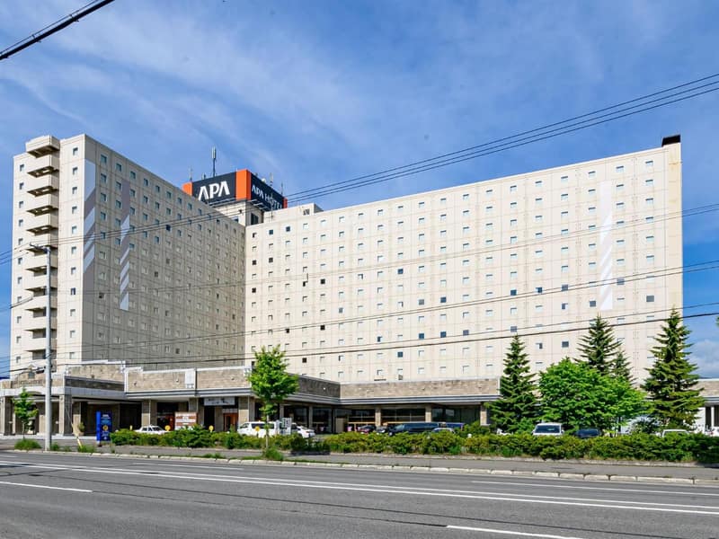 APA Hotel & Resort Sapporo — building