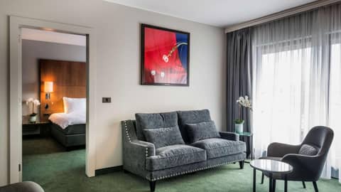 NH Brussels EU Berlaymont — hotel room
