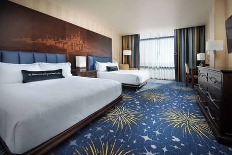 Disneyland Hotel — hotel room