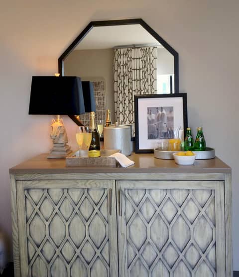 Hollywood Hotel — hotel room