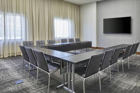 AC Hotel by Marriott Atlanta Airport Gateway — photo 4