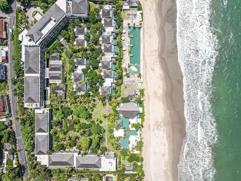 The Seminyak Beach Resort & Spa — building