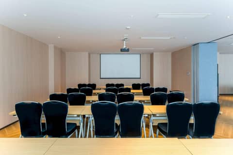 Holiday Inn Express Hangzhou Airport by IHG — photo 4