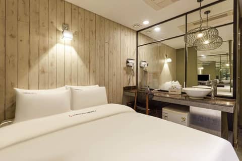 HERTZ Hotel — photo 9