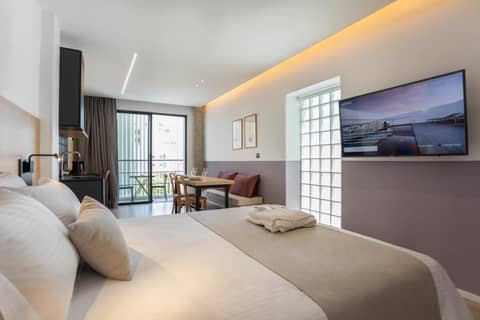 Alinea Urban Saripolou Square — hotel room