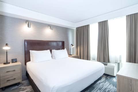Sandman Signature Toronto Airport Hotel — photo 5
