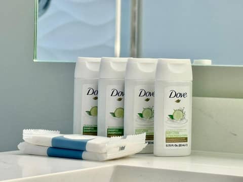 Nova Inn Resort — bathroom