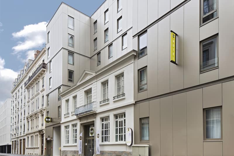 B&B HOTEL LYON Centre Perrache — building