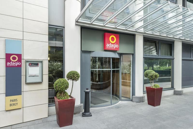 Aparthotel Adagio Paris Bercy Village — building