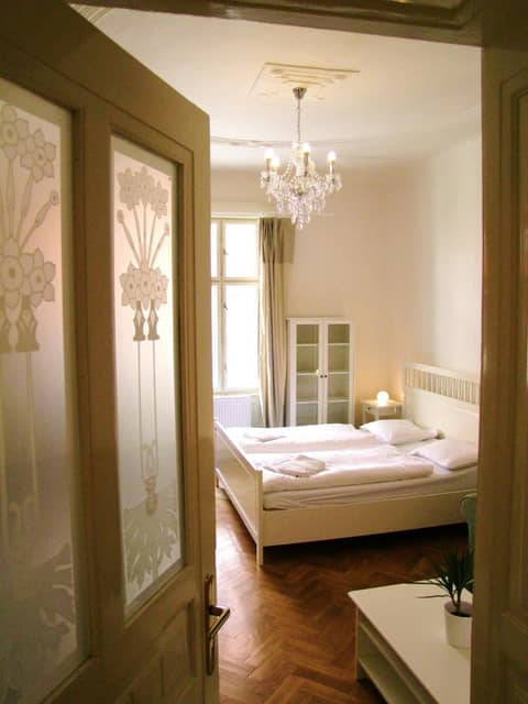 Old Town Square Apartments — hotel room
