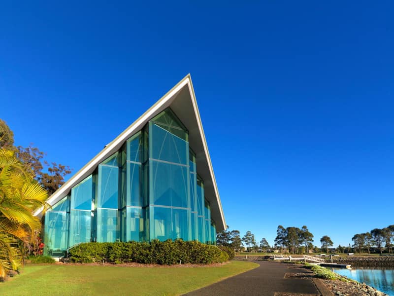 InterContinental Sanctuary Cove Resort by IHG — building