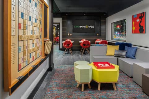 Staypineapple, Hotel FIVE, Downtown Seattle — photo 4