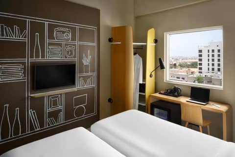 Ibis Jeddah Malik Road — photo 4