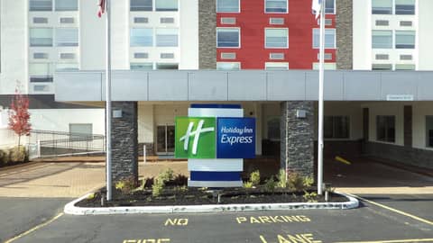 Holiday Inn Express Richmond - Midtown by IHG — photo 3