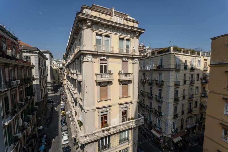 GreRos H. Rooms Napoli Centro by Clapa Group Dislocated Hospitality — building