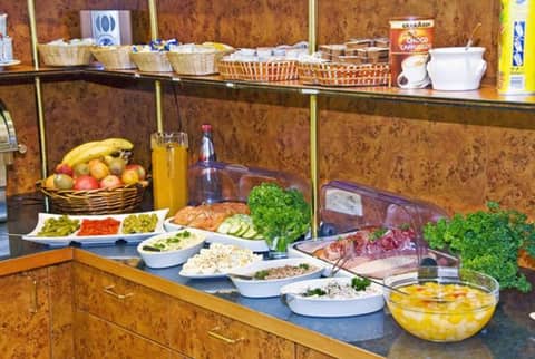 Trip Inn Hotel Minerva Frankfurt — dining