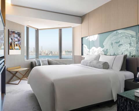 Hyatt Centric Victoria Harbour — hotel room