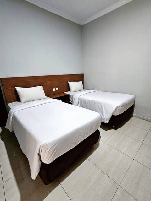 Airlangga Hotel — photo 7