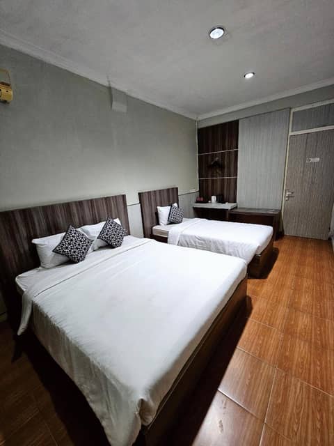 Airlangga Hotel — photo 8