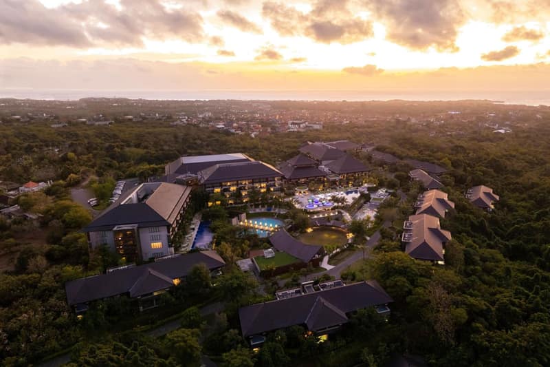 Renaissance Bali Nusa Dua Resort — building