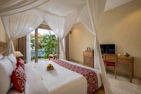 Kailash Suites by GenuineHost — hotel room
