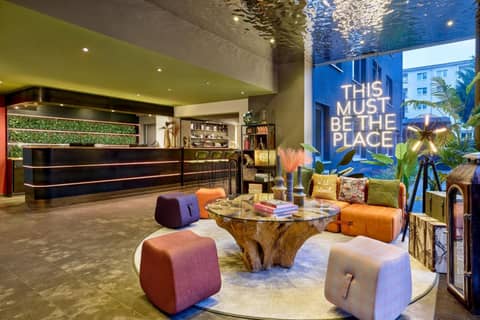 the Deutz, a Tribute Portfolio Hotel — recepcion & lobby