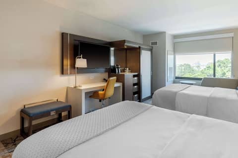 DoubleTree by Hilton Charleston Riverview — photo 5