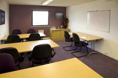 Premier Inn London Docklands - Excel — photo 7
