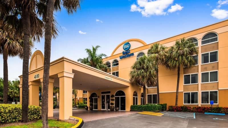 Best Western Ft Lauderdale I-95 Inn — building