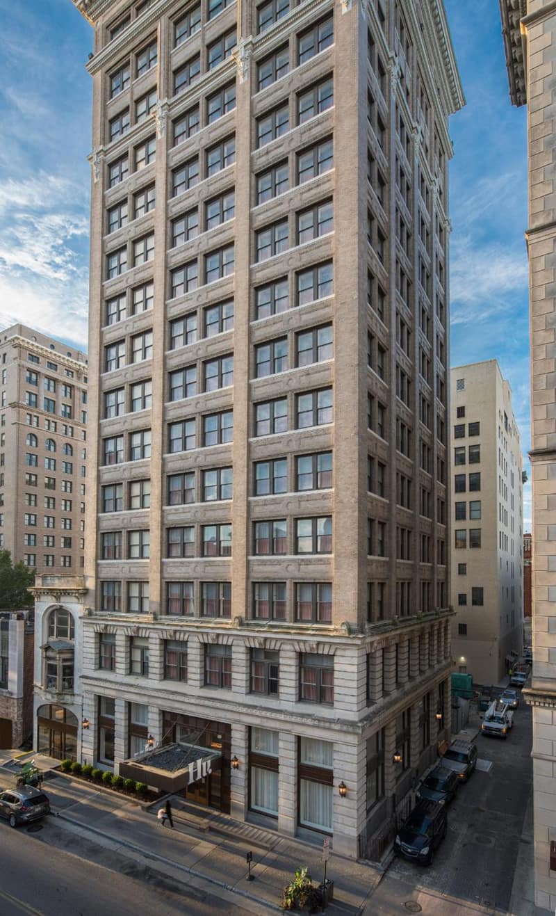 Hu Hotel Memphis — building