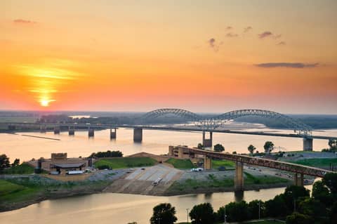Hu Hotel Memphis — other