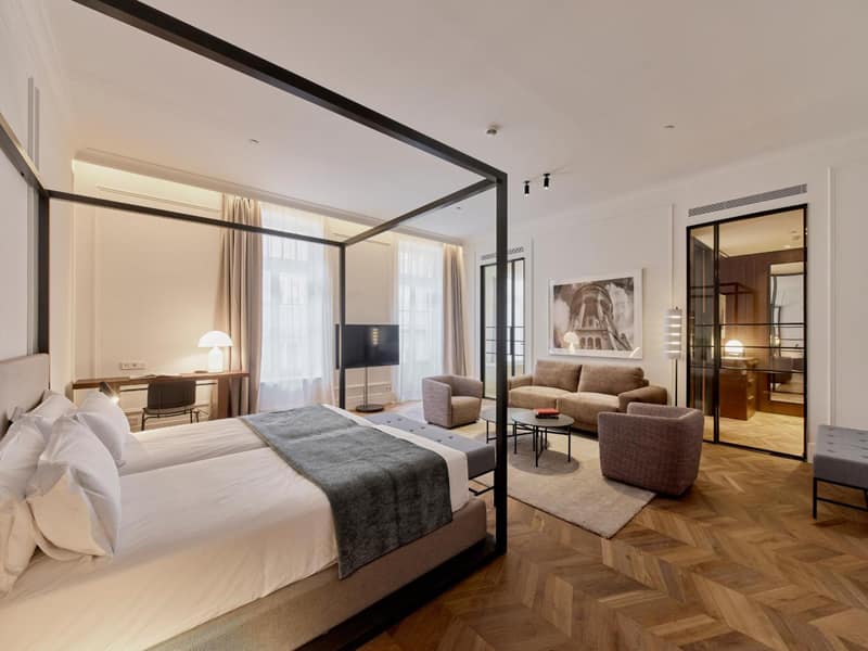 Kozmo Hotel Suites & Spa - Small Luxury Hotels of the World — photo 1