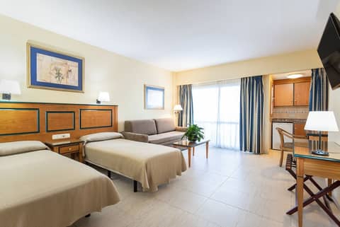 Hotel Apartamentos Pyr Fuengirola — photo 8