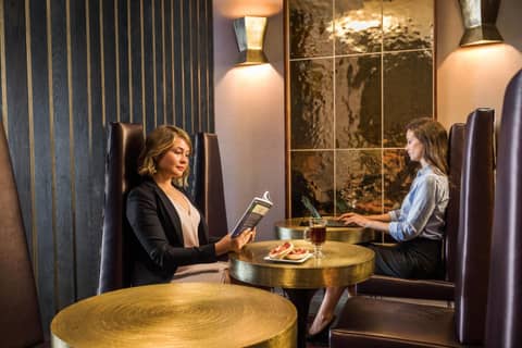 Charlesmark Hotel — human