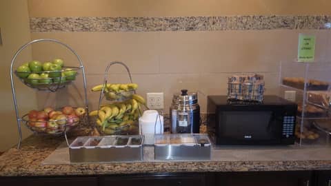 La Quinta by Wyndham Houston Energy Corridor — photo 3