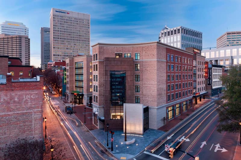 Residence Inn by Marriott Richmond Downtown — building