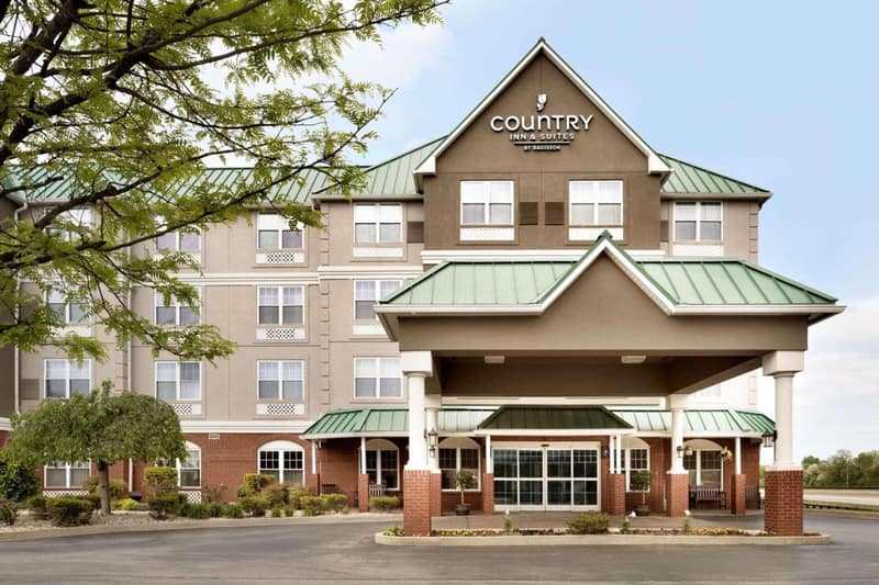 City Express by Marriott Louisville Southeast — building